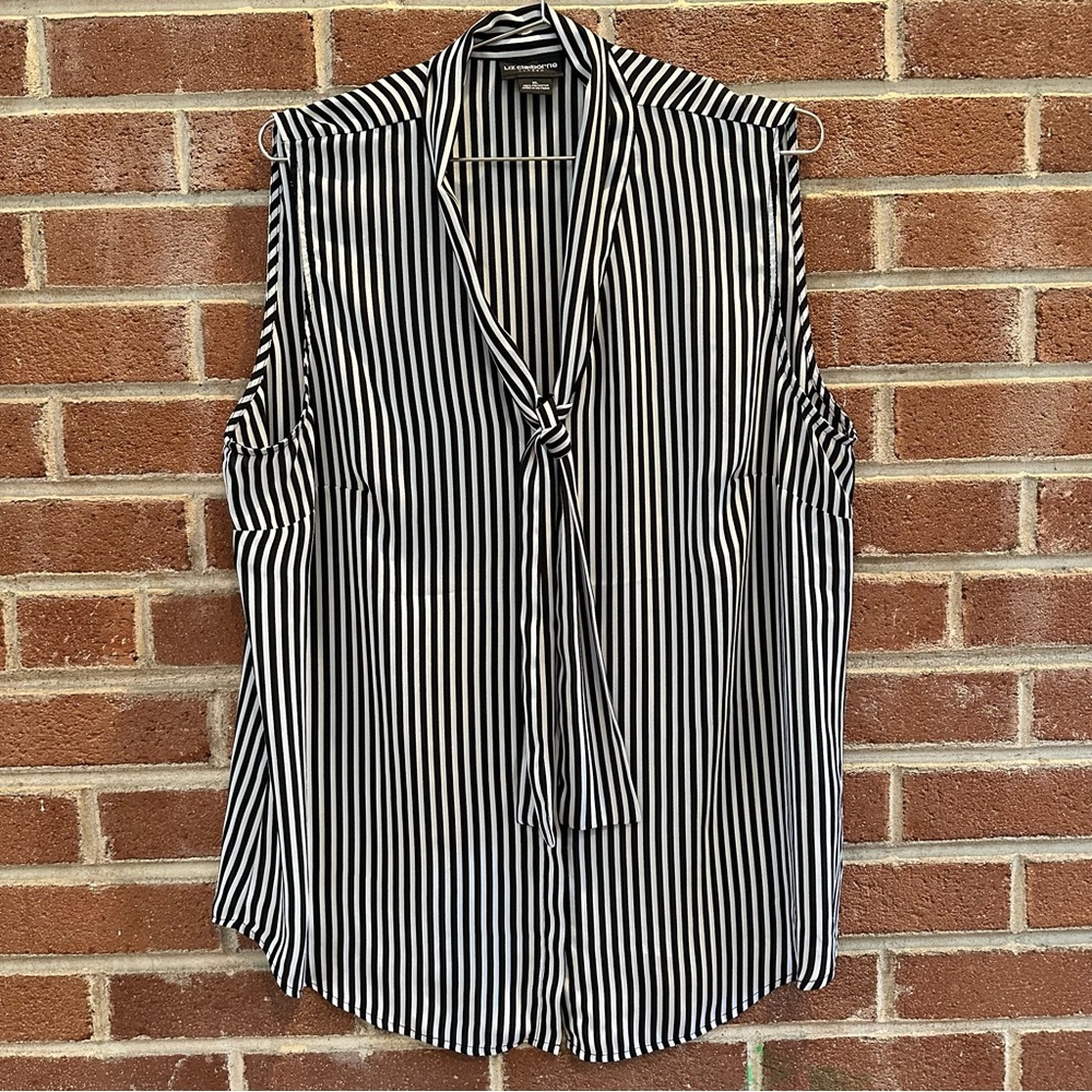 Liz Claiborne Blouse Tie‎ Neck Women’s Size XL Black White Stripe